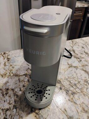 Keurig K-Mini Coffee Pod/Coffee Maker